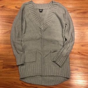 V-Neck sweater dress